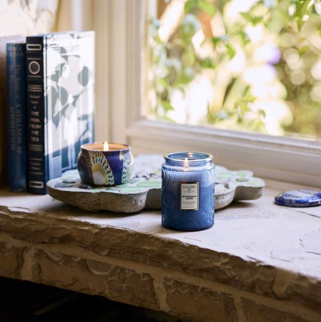 Hovedbilde Voluspa MEDITERRANEAN LEMON MINI TIN CANDLE 25t