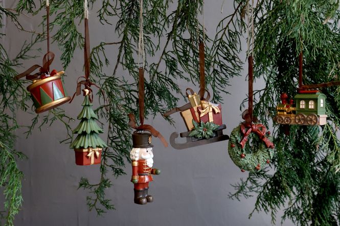 Hovedbilde Noël Oppheng sett av 2