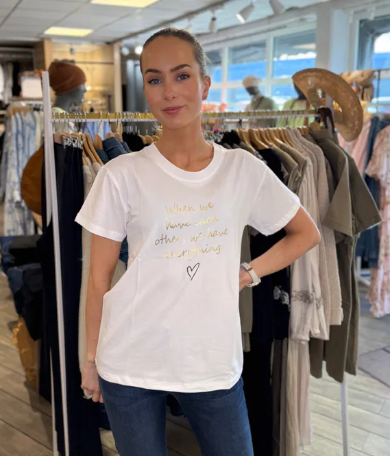 Hovedbilde Amani T-shirt