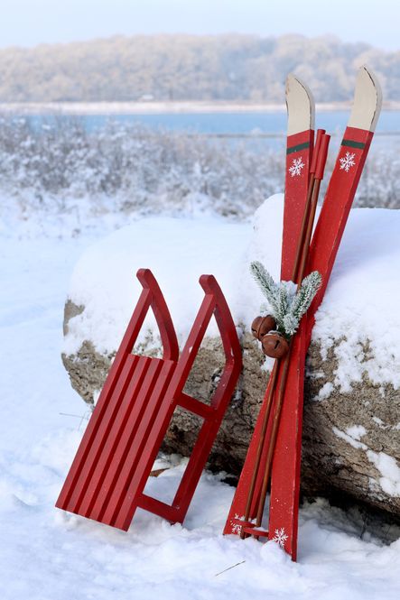 Hovedbilde Vintage Ski m. stavee til dekor Rød 90cm