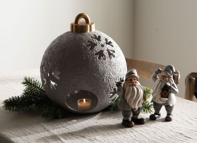 Telysholder lanterne med julekule 29cm