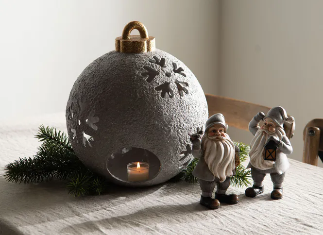 Hovedbilde Telysholder lanterne med julekule 29cm