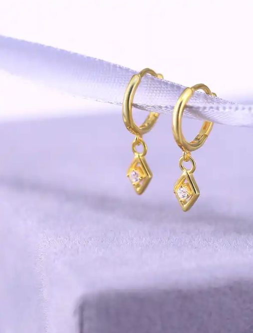 Hovedbilde Elvira Ear 18K Gold