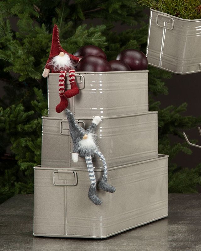Nisse med magnet, sittende