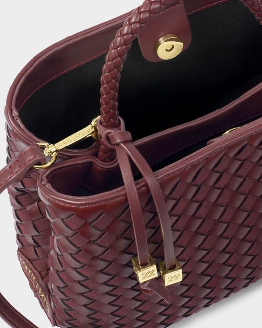 Hovedbilde NOVA HAND WOVEN TOP HANDLE BAG CHERRY