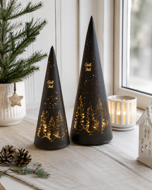 Hovedbilde Lyslykt LED God Jul tre sort kjegle 30cm