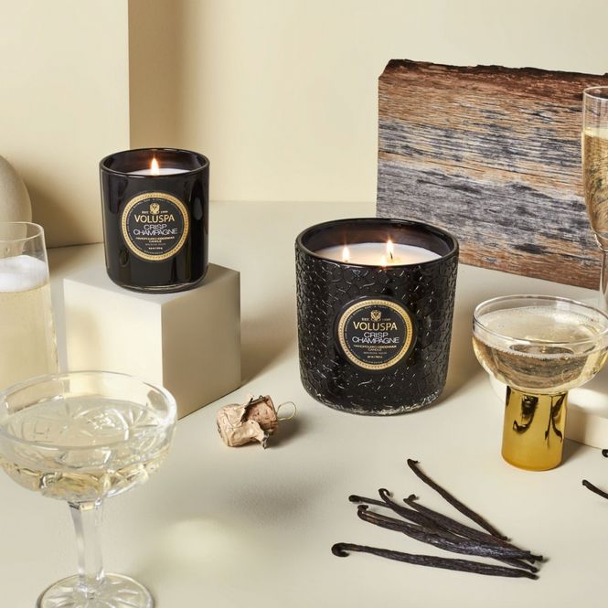 Hovedbilde Voluspa Crisp Champagne boxed candle 60h 269g