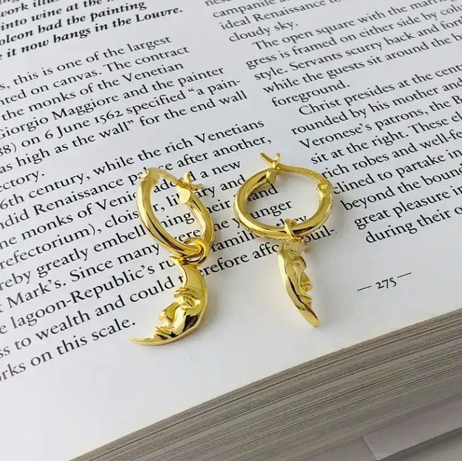 Hovedbilde Moon Ear 18K Gold