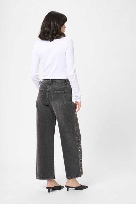 KApetra Jeans