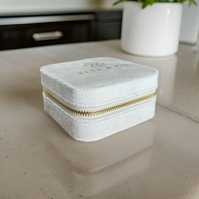 Hovedbilde Velvet Jewelry gift box - Beige